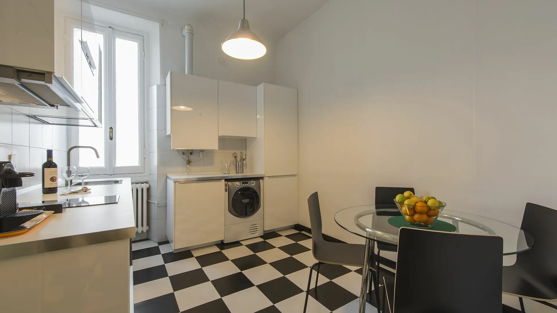 מילאנו Mila Apartments Solari